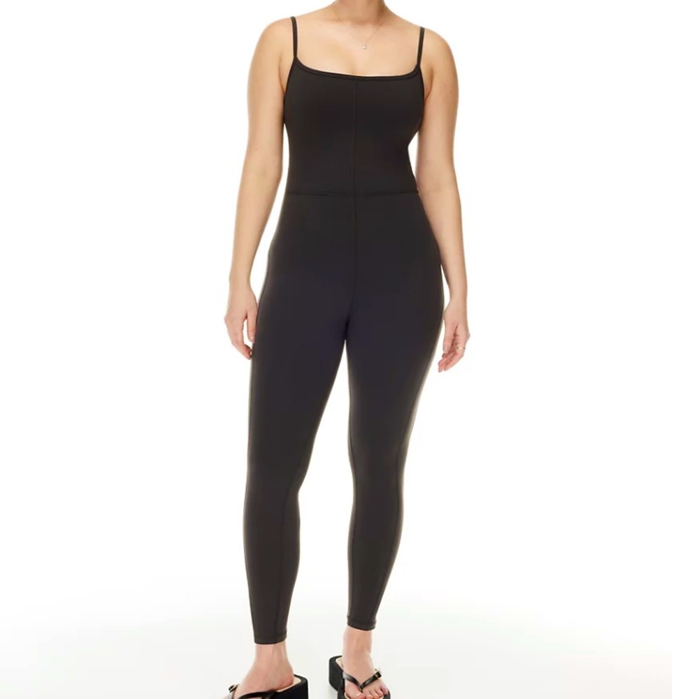 Aritzia Wilfred Divinity Tank Top Bodysuit Jumpsuit